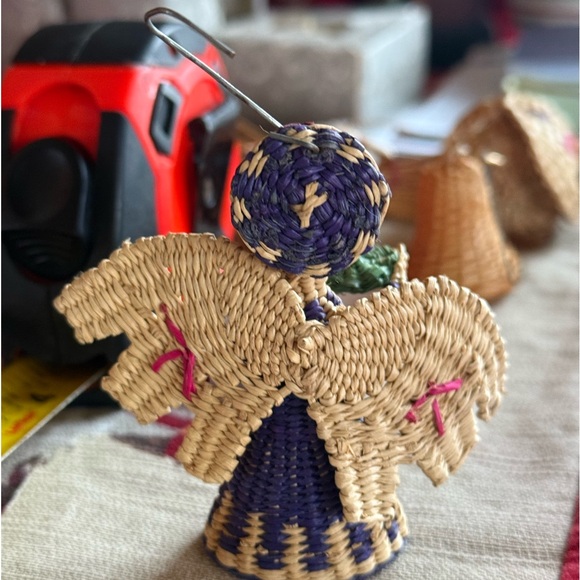 VTG Handmade Reed/Wicker Straw Angel Ornament South American Mexican - Picture 3 of 3